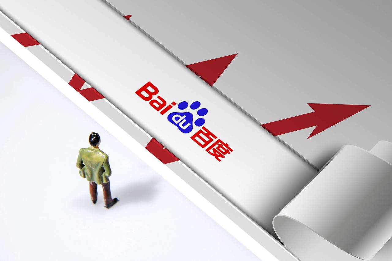 齐齐哈尔高速一开远光逆行